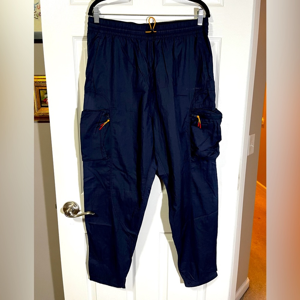 Outdoor Voices Limited Release Windbreaker Pants in Dark Sky - XL